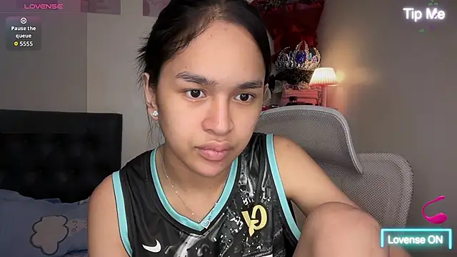 lelasohna online show from 04-29-26, 12:53