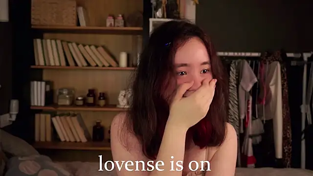 Snapshot of AlbertaClack chatting on 11-09-25, 11:19 AlbertaClack online show from 11-09-25, 11:19