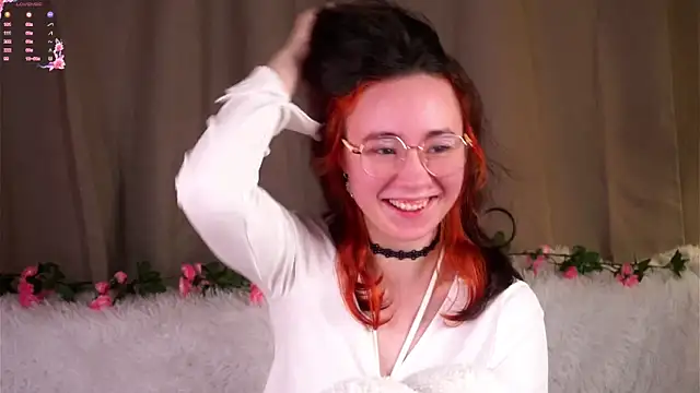 Snapshot of AlbertaClack chatting on 02-12-26, 11:16 AlbertaClack online show from 02-12-26, 11:16