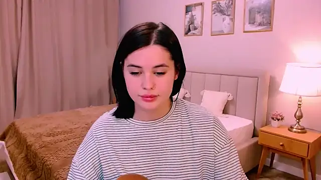 lil angel  online show from 02-17-26, 10:27