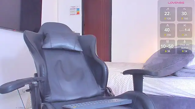 RJBarto online show from 10-31-25, 04:52