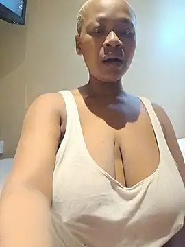 Snapshot of missboobiesSA chatting on 07-14-26, 02:05 missboobiesSA online show from 07-14-26, 02:05