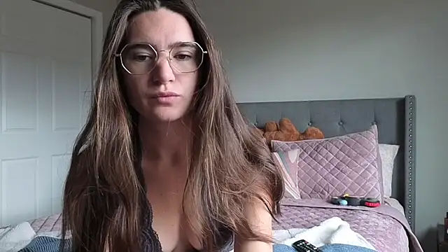 bambifarrina online show from 10-15-25, 07:58