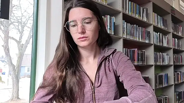 Snapshot of bambifarrina chatting on 02-10-26, 04:55 bambifarrina online show from 02-10-26, 04:55