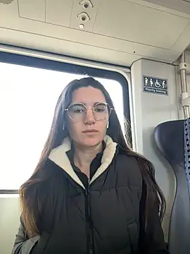 Snapshot of bambifarrina chatting on 02-14-26, 05:10 bambifarrina online show from 02-14-26, 05:10