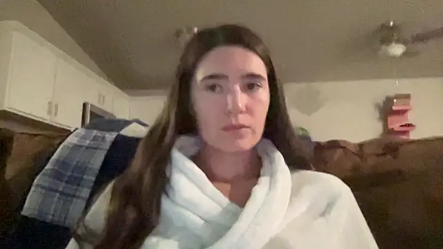 Snapshot of bambifarrina chatting on 04-14-26, 03:01 bambifarrina online show from 04-14-26, 03:01