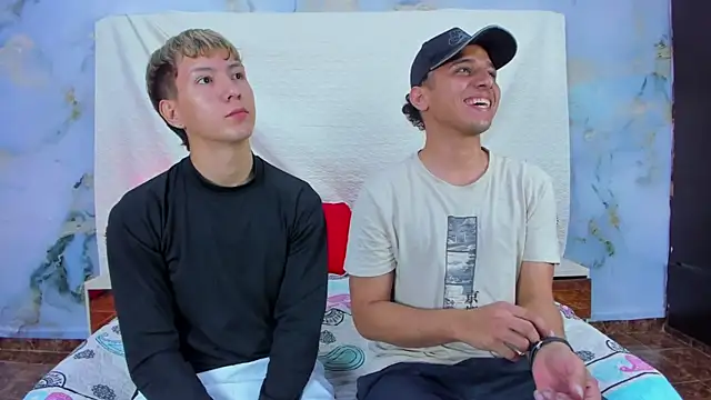 Snapshot of NARUTO-MEN- chatting on 10-25-25, 11:43 NARUTO-MEN- online show from 10-25-25, 11:43