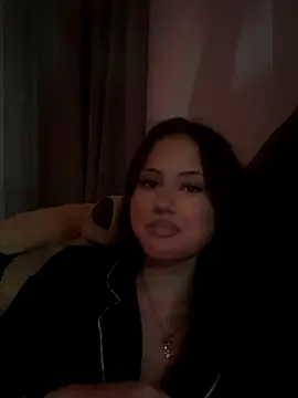 Snapshot of laylabliss chatting on 09-08-25, 07:35 laylabliss online show from 09-08-25, 07:35