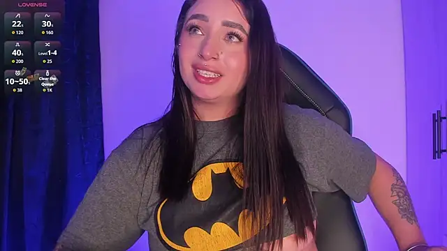 Snapshot of scarlett_Collinss chatting on 07-23-26, 01:58 scarlett Collinss online show from 07-23-26, 01:58