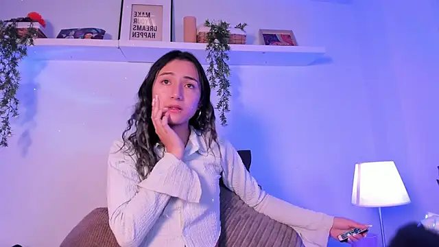 Vampgyal online show from 11-27-25, 09:17