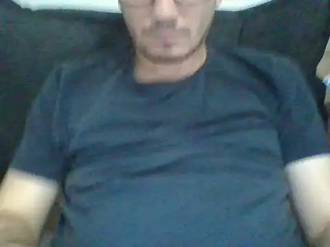 Snapshot of ceyn9674 chatting on 11-29-25, 09:12 ceyn9674 online show from 11-29-25, 09:12