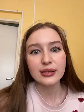 Snapshot of Mary_Sensory chatting on 03-09-26, 08:07 Mary Sensory online show from 03-09-26, 08:07