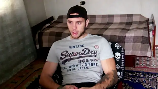 Jordan1Dior online show from 10-06-25, 06:11