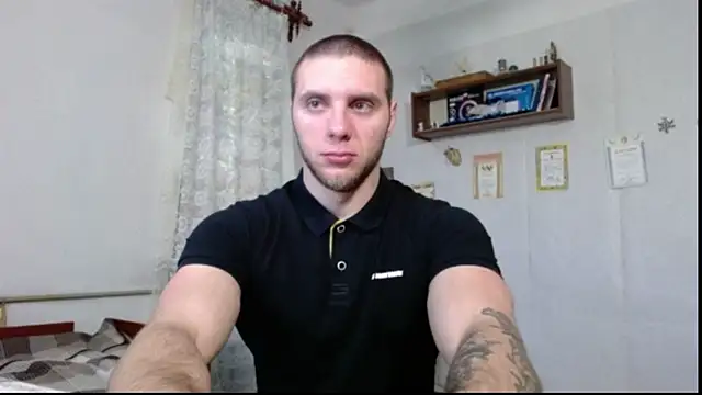 Jordan1Dior online show from 04-15-26, 07:26