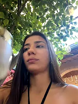 Snapshot of -juicy_ chatting on 11-13-25, 09:58 -juicy online show from 11-13-25, 09:58