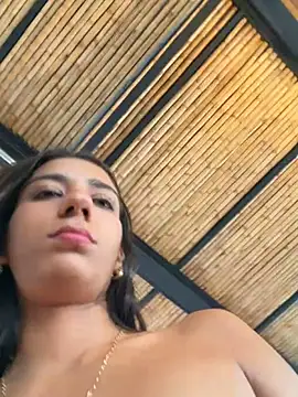 Snapshot of -juicy_ chatting on 12-14-25, 09:41 -juicy online show from 12-14-25, 09:41