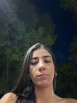 Snapshot of -juicy_ chatting on 12-18-25, 11:11 -juicy online show from 12-18-25, 11:11