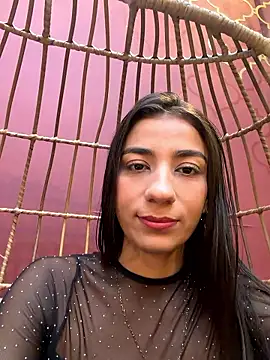 Snapshot of -juicy_ chatting on 01-11-26, 10:26 -juicy online show from 01-11-26, 10:26