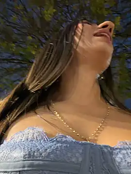 Snapshot of -juicy_ chatting on 02-03-26, 11:21 -juicy online show from 02-03-26, 11:21