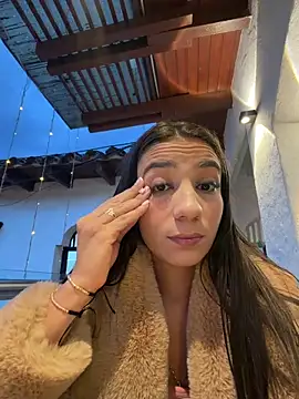 Snapshot of -juicy_ chatting on 02-05-26, 11:09 -juicy online show from 02-05-26, 11:09