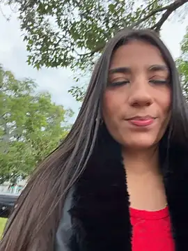 Snapshot of -juicy_ chatting on 02-14-26, 10:17 -juicy online show from 02-14-26, 10:17