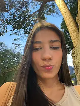 Snapshot of -juicy_ chatting on 03-06-26, 11:12 -juicy online show from 03-06-26, 11:12