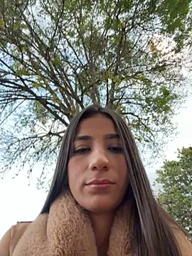 Snapshot of -juicy_ chatting on 03-12-26, 11:00 -juicy online show from 03-12-26, 11:00