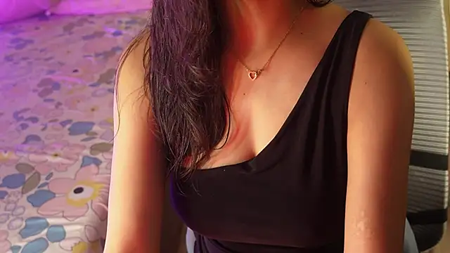 Snapshot of NidhiChandra chatting on 06-27-26, 08:30 NidhiChandra online show from 06-27-26, 08:30