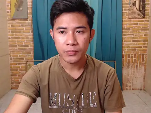 Snapshot of urboy_cass chatting on 09-23-25, 04:54 urboy cass online show from 09-23-25, 04:54