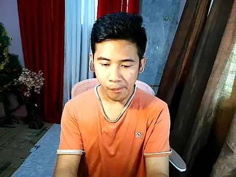 Snapshot of urboy_cass chatting on 09-29-25, 05:56 urboy cass online show from 09-29-25, 05:56