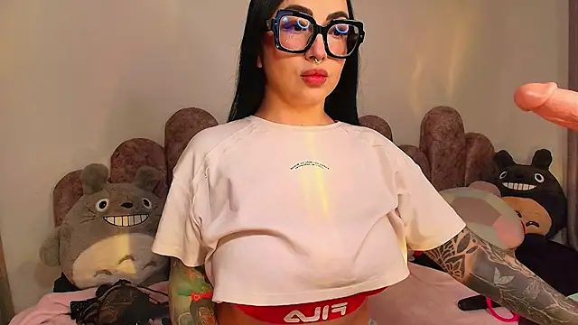 Claiborne Morris online show from 09-19-25, 01:51