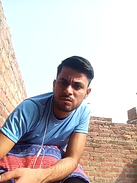 Snapshot of urdreamman chatting on 11-25-25, 05:07 urdreamman online show from 11-25-25, 05:07