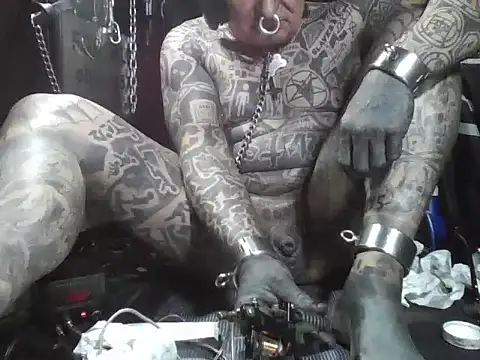 object857 online show from 12-17-25, 09:54