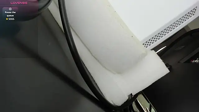 Snapshot of blue_wxw chatting on 01-19-26, 02:59 blue wxw online show from 01-19-26, 02:59