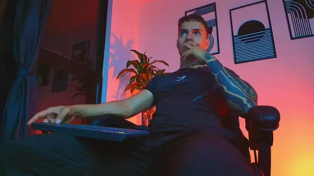 ALPHA DOMINUS  online show from 04-15-26, 10:22