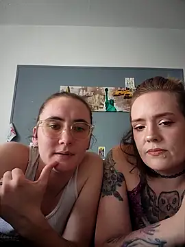 Snapshot of AndHerXO chatting on 02-06-26, 12:52 AndHerXO online show from 02-06-26, 12:52