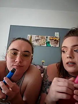 Snapshot of AndHerXO chatting on 02-21-26, 03:57 AndHerXO online show from 02-21-26, 03:57