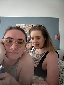 AndHerXO online show from 05-01-26, 03:05