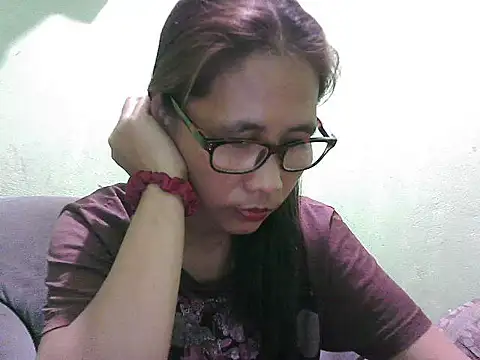 HotLadyPinay32 online show from 06-28-26, 11:38