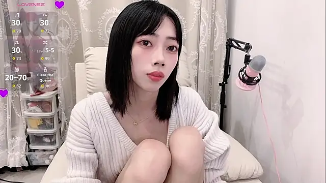 tuantuanle online show from 03-03-26, 02:45