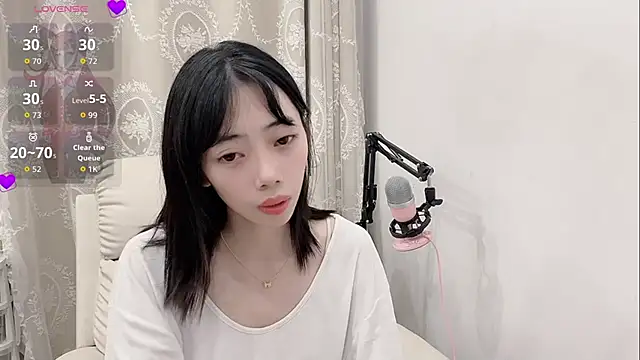 tuantuanle online show from 04-28-26, 06:13