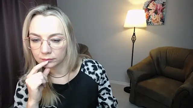 Ava Elior online show from 02-01-26, 10:47