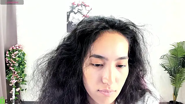 FlirtyAura online show from 10-27-25, 07:01