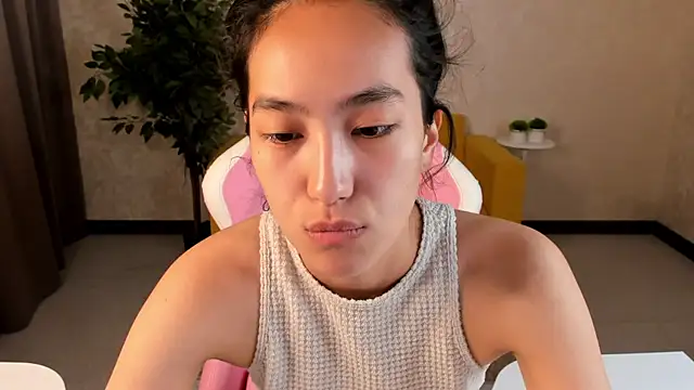 Snapshot of FlirtyAura chatting on 07-10-26, 03:55 FlirtyAura online show from 07-10-26, 03:55