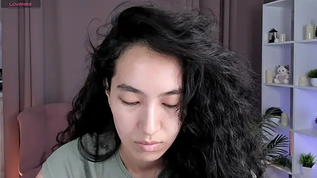 Snapshot of FlirtyAura chatting on 07-22-26, 03:20 FlirtyAura online show from 07-22-26, 03:20