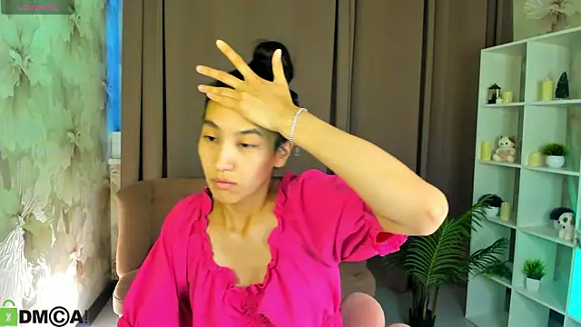 Snapshot of FlirtyAura chatting on 07-27-26, 03:13 FlirtyAura online show from 07-27-26, 03:13