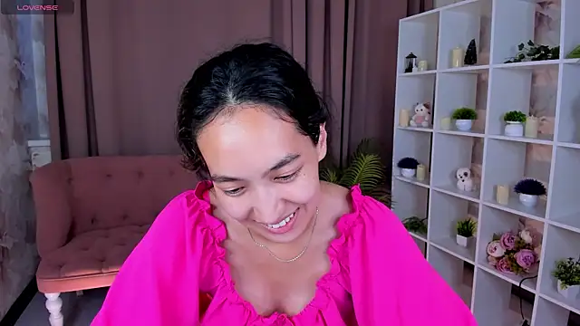 Snapshot of FlirtyAura chatting on 07-31-26, 03:28 FlirtyAura online show from 07-31-26, 03:28