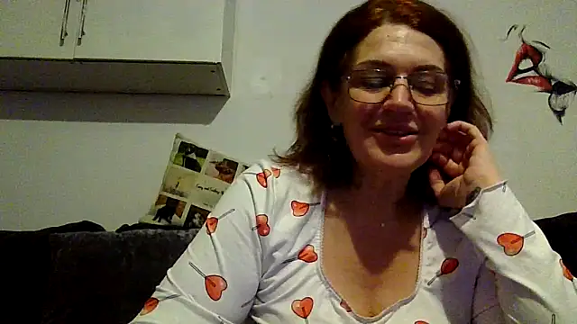 RubyyRosee online show from 03-17-26, 06:50