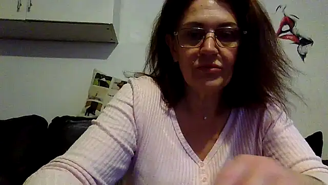 RubyyRosee online show from 03-25-26, 06:41