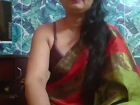 Snapshot of Marathi_q4een01 chatting on 11-30-25, 05:44 Marathi q4een01 online show from 11-30-25, 05:44